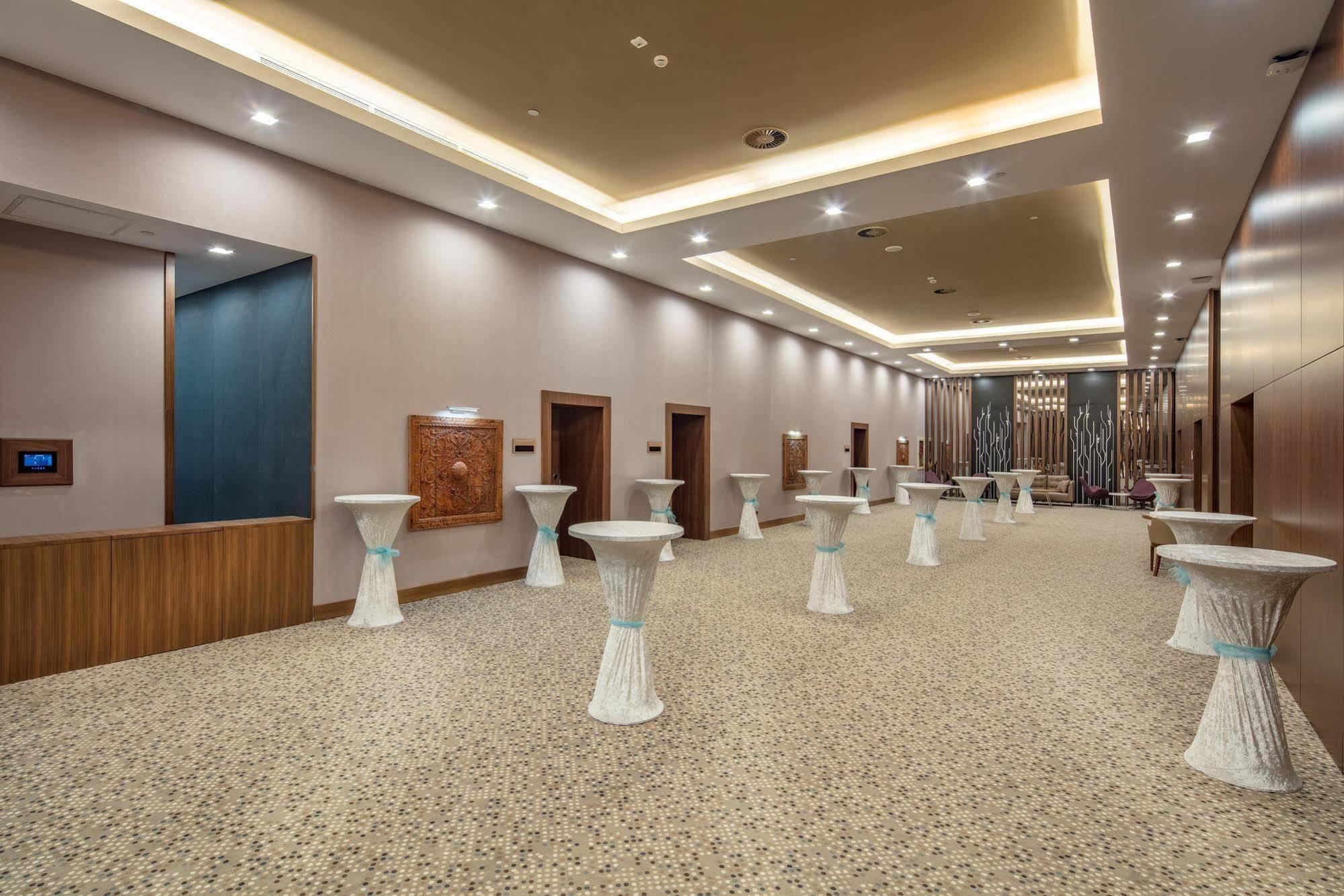 The Green Park Sivas Exterior foto